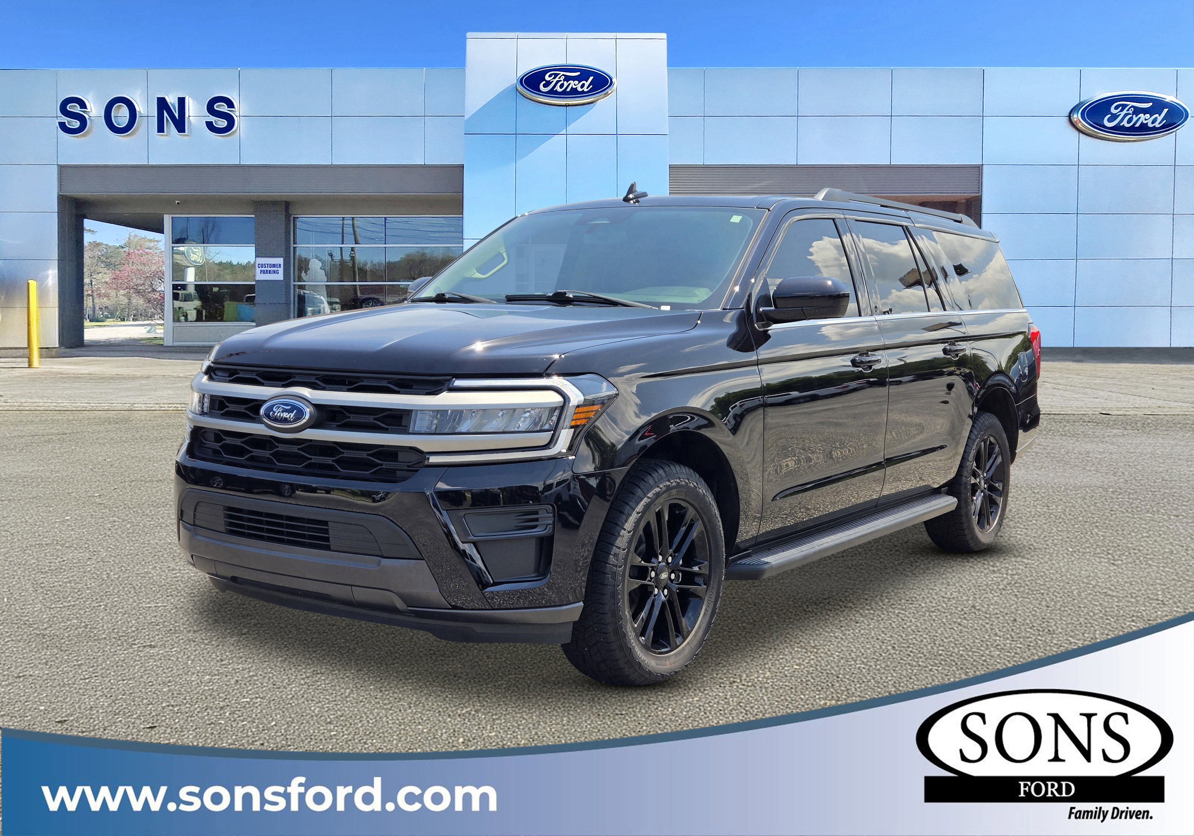 Certified 2024 Ford Expedition Max XLT RWD image 1