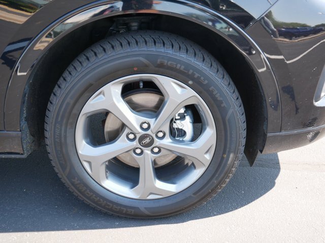 Certified 2023 Ford Escape ST-Line w/ Tech Pack #1 AWD/4WD image 6