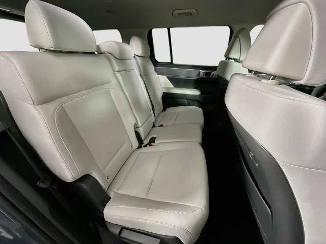 Used 2026 Hyundai Santa Fe SE FWD image 31