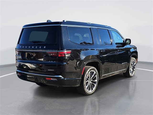 Used 2023 Jeep Wagoneer Series III w/ Premium Group I image 3