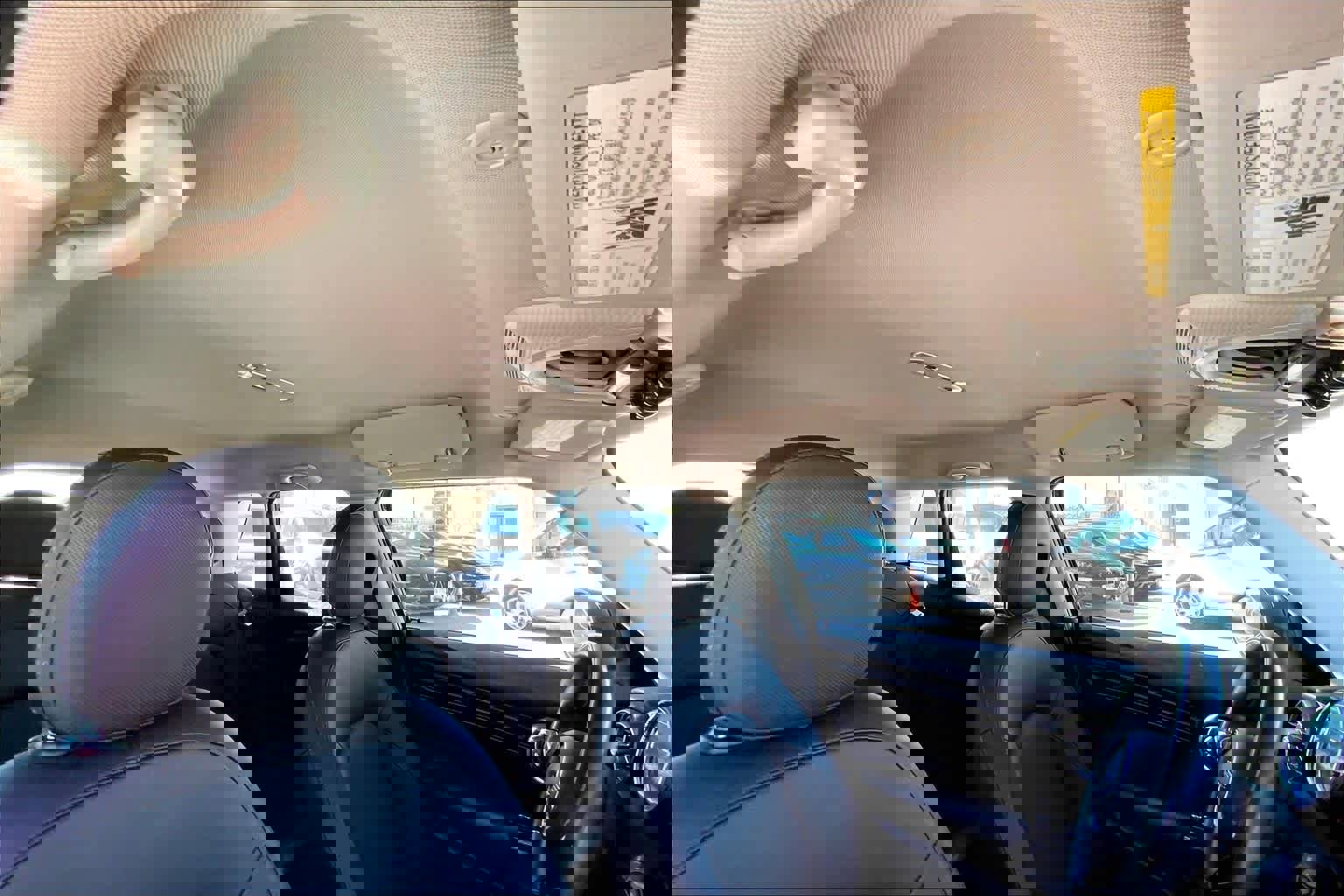 Used 2017 MINI Cooper 4-Door Hardtop image 30