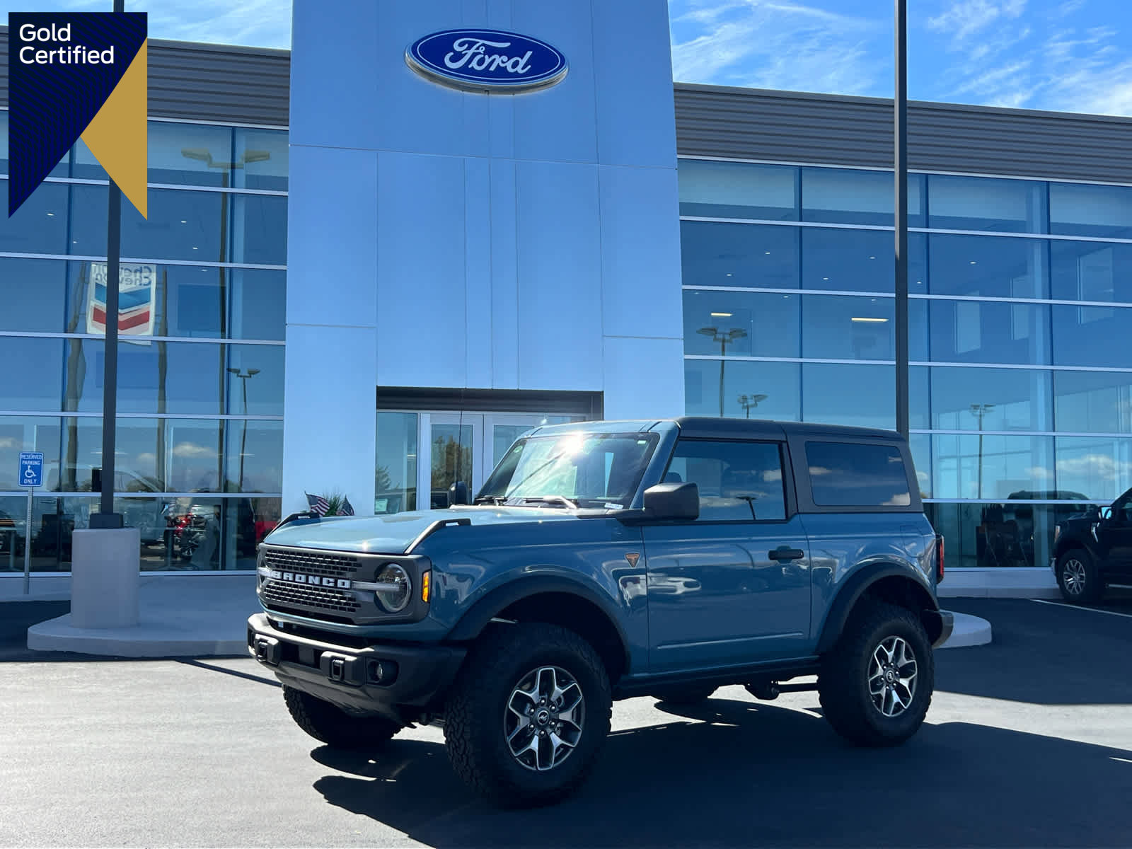 Certified 2023 Ford Bronco Badlands image 1