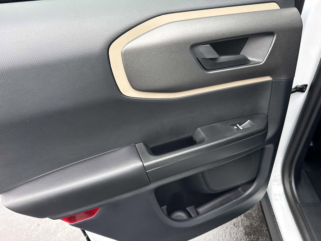 Certified 2025 Ford Bronco Sport Big Bend w/ Convenience Package image 9