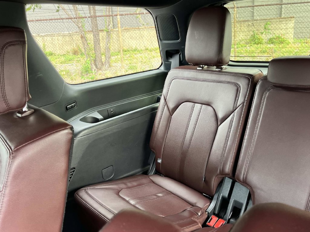 Certified 2024 Ford Expedition Limited RWD image 24
