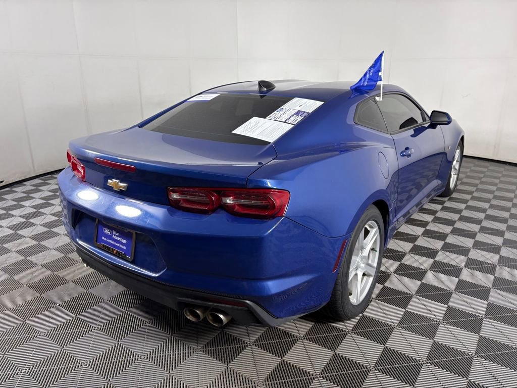 Used 2021 Chevrolet Camaro LT image 5
