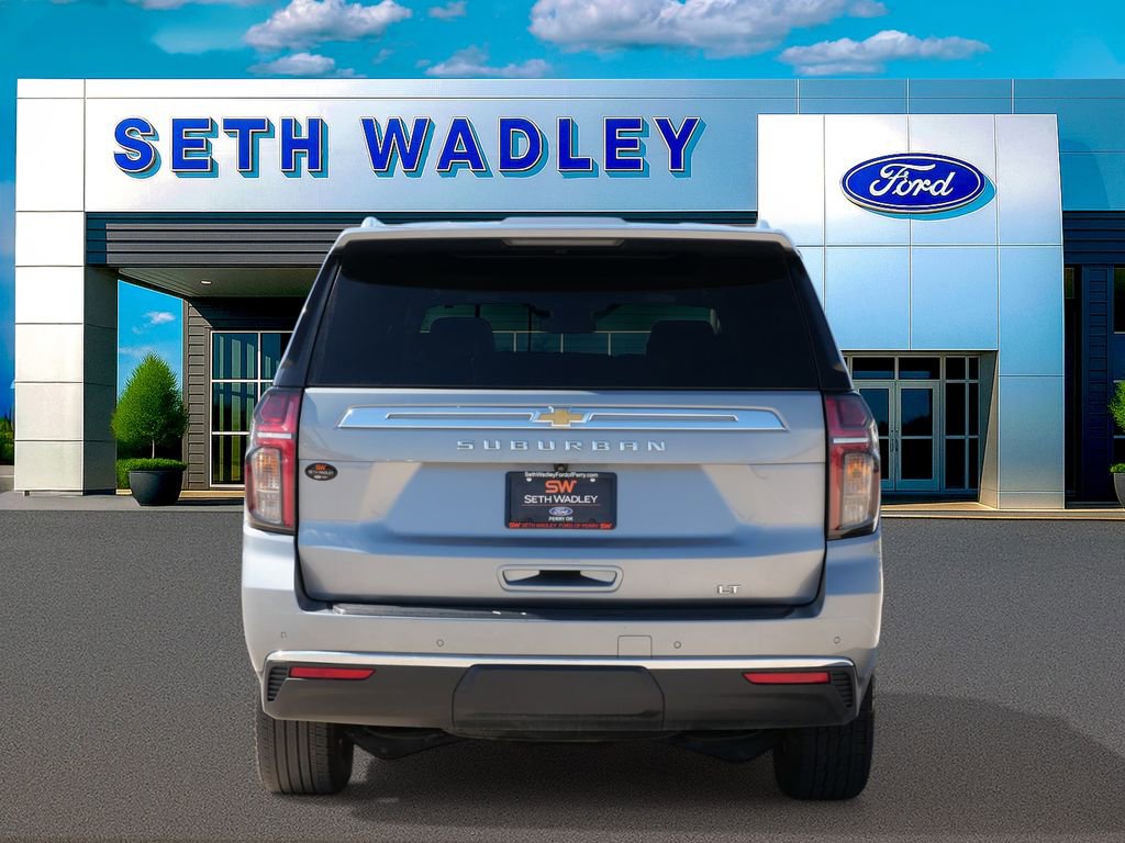 Used 2024 Chevrolet Suburban LT AWD/4WD image 5
