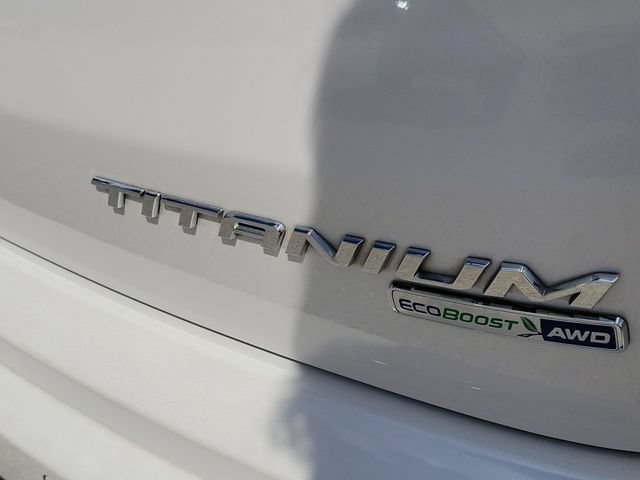 Certified 2019 Ford Edge Titanium w/ Equipment Group 301A AWD/4WD image 7
