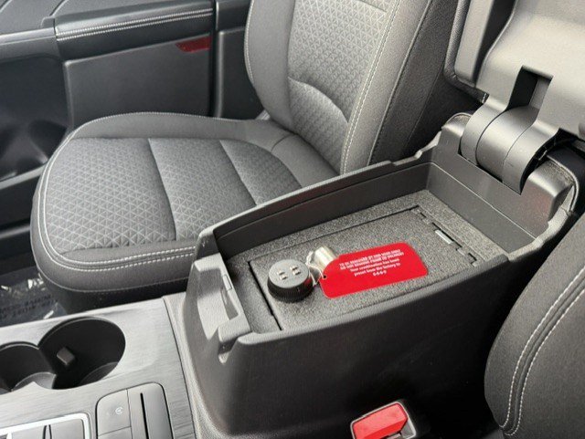 Certified 2024 Ford Escape Active AWD/4WD image 23