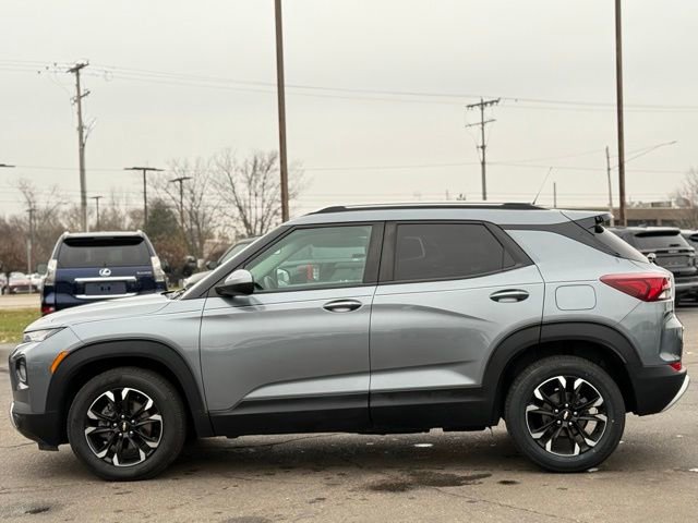 Used 2021 Chevrolet TrailBlazer LT w/ Driver Confidence Package image 42