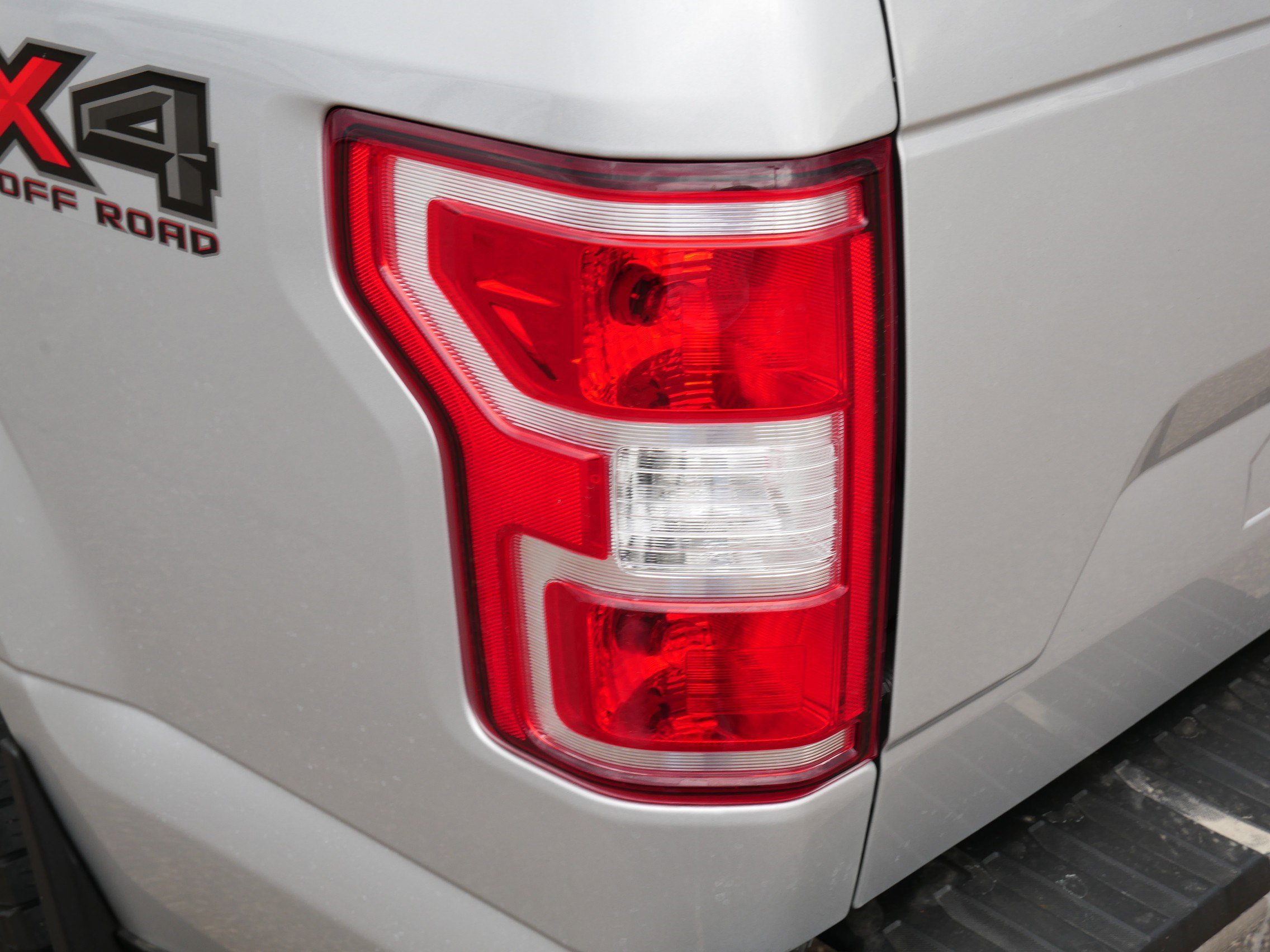 Certified 2018 Ford F150 XLT w/ Equipment Group 302A Luxury image 17