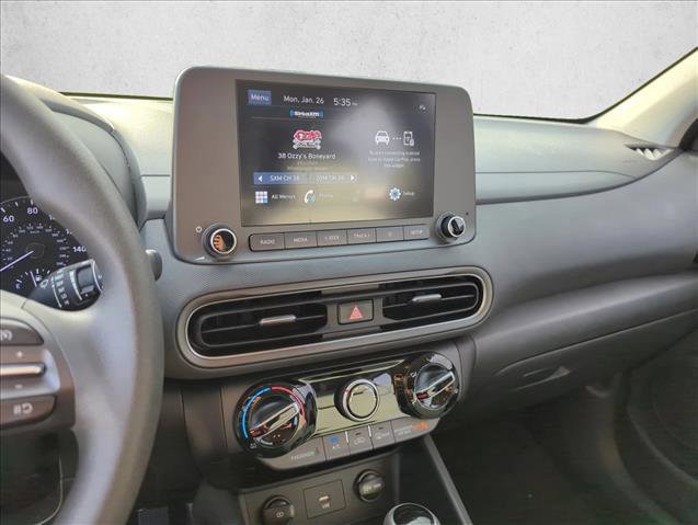 Used 2023 Hyundai Kona SEL image 12