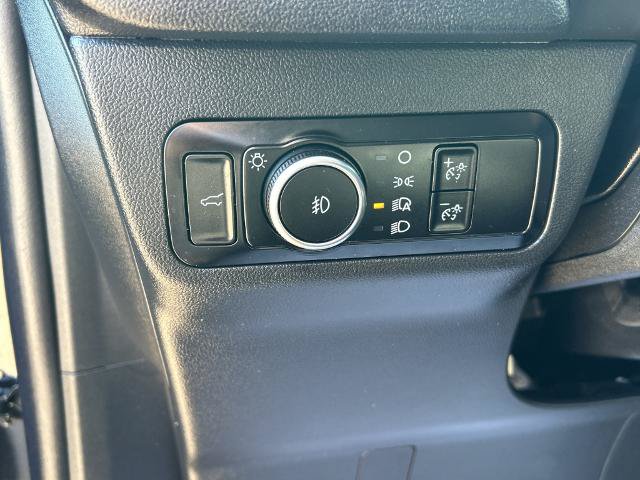 Certified 2025 Ford Escape Platinum AWD/4WD image 11