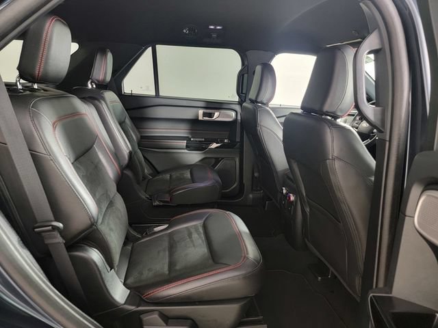 Certified 2022 Ford Explorer ST-Line AWD/4WD image 17