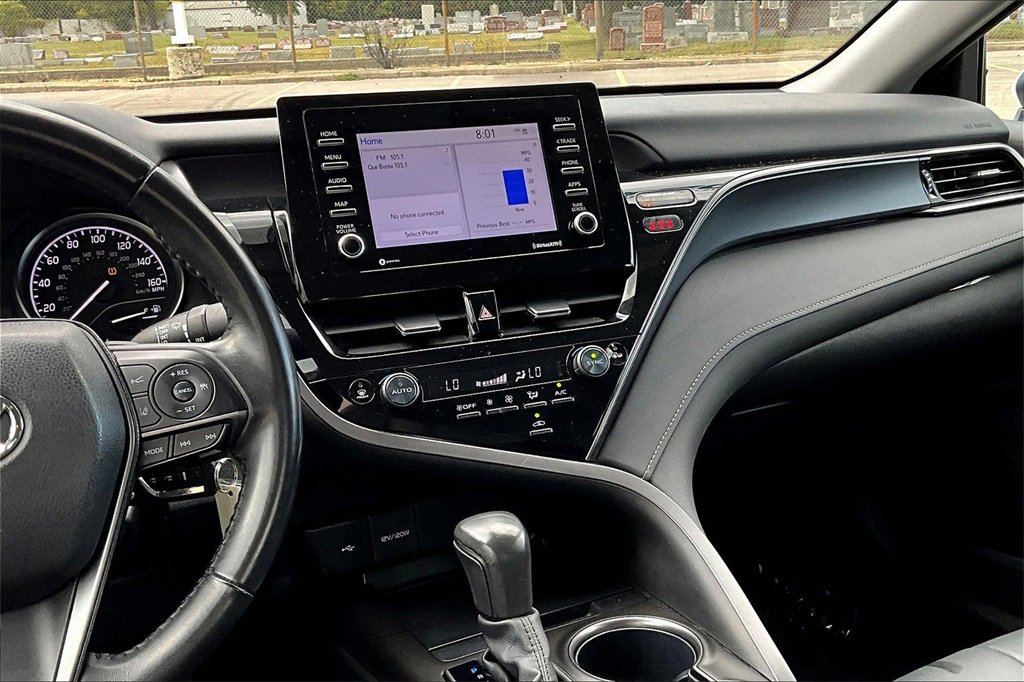 Used 2024 Toyota Camry SE image 6