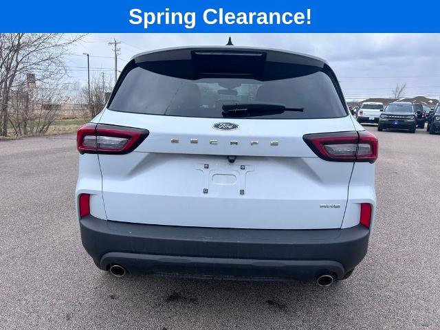 Certified 2025 Ford Escape ST-Line Select AWD/4WD image 5