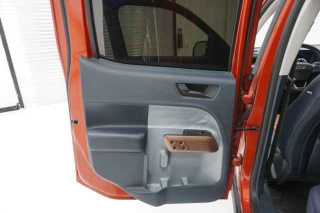 Certified 2023 Ford Maverick Lariat FWD image 18