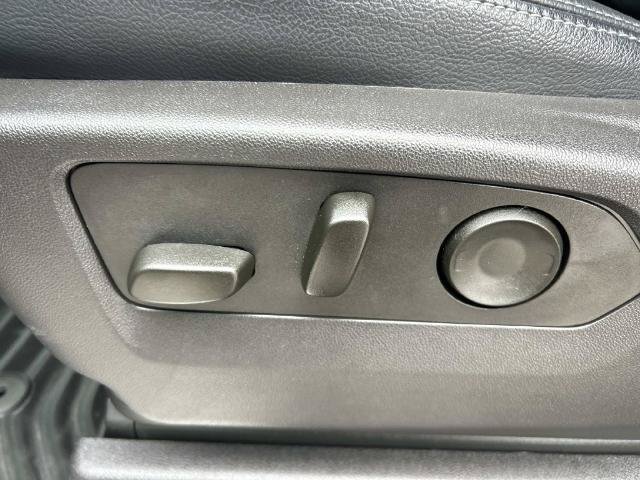 Used 2024 Chevrolet Silverado 1500 RST AWD/4WD image 28