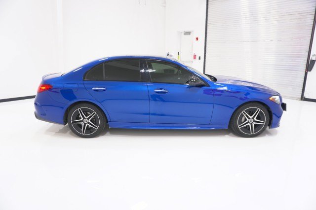 Used 2023 Mercedes-Benz C 300 Sedan image 4