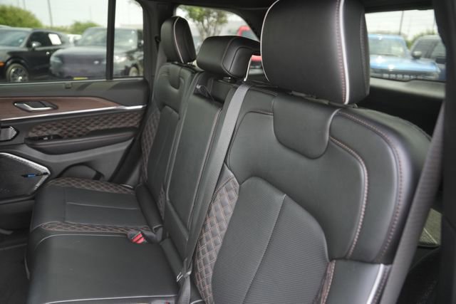 Used 2023 Jeep Grand Cherokee Summit w/ Adv Protech Group IV RWD image 14