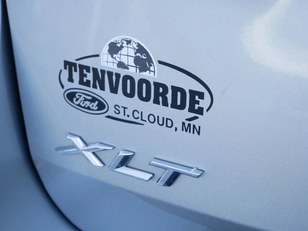 Certified 2022 Ford Explorer XLT w/ Equipment Group 202A image 21