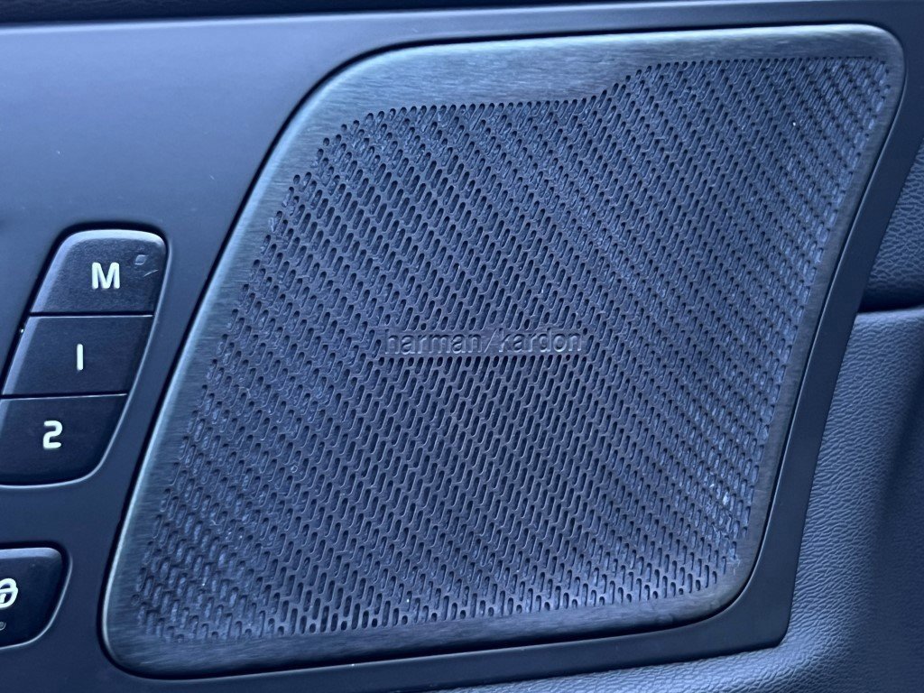 Used 2022 Volvo XC60 B6 Inscription w/ Advanced Package image 24