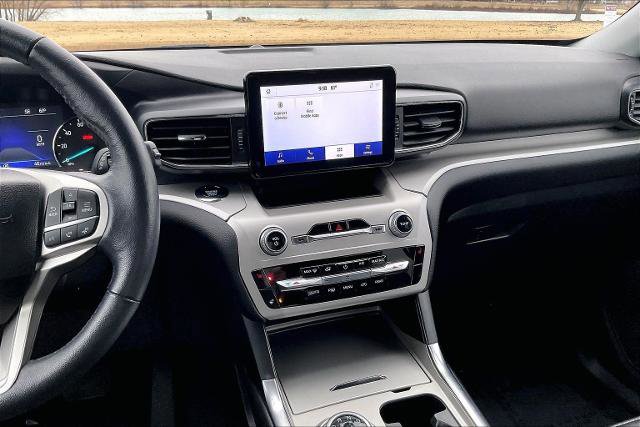 Certified 2024 Ford Explorer XLT w/ Equipment Group 202A image 6