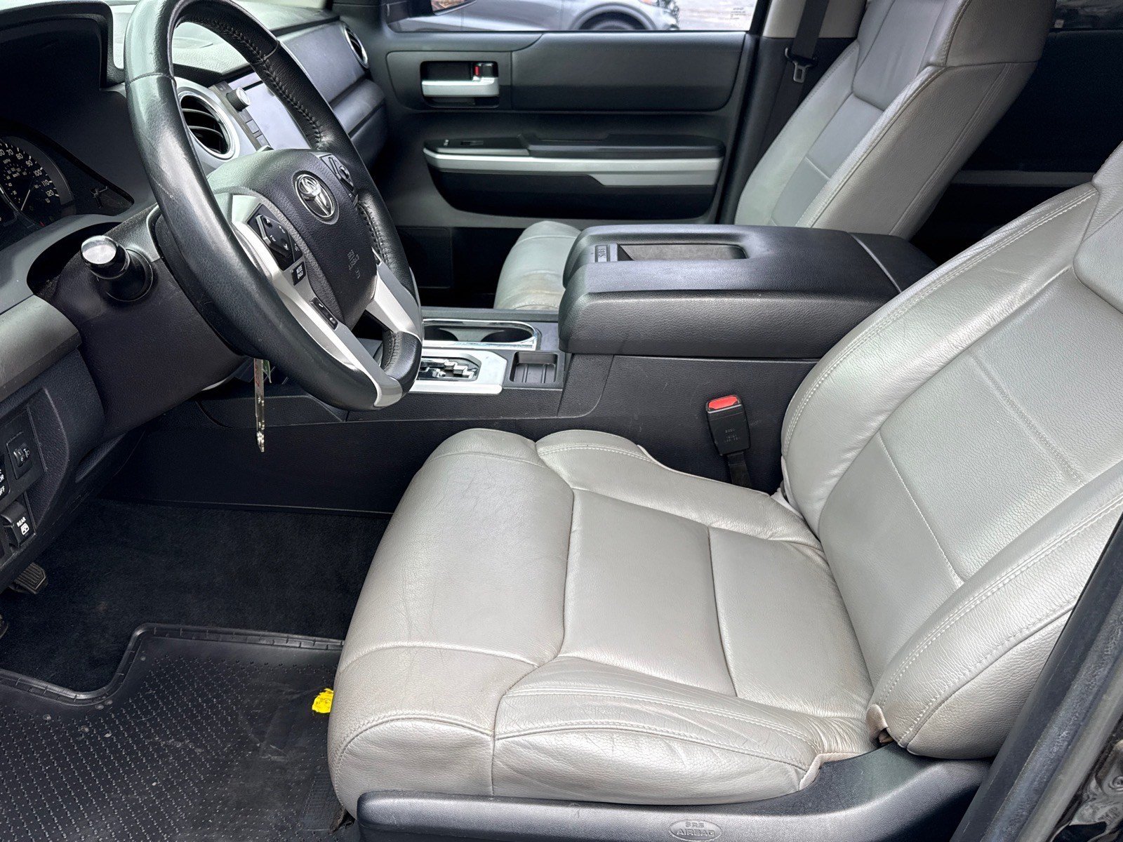 Used 2021 Toyota Tundra SR5 w/ SR5 Leather Package RWD image 14