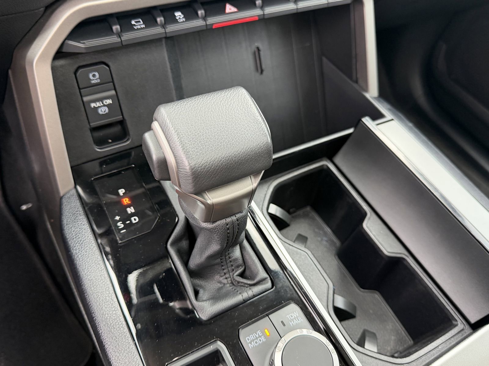 Used 2024 Toyota Sequoia SR5 image 21