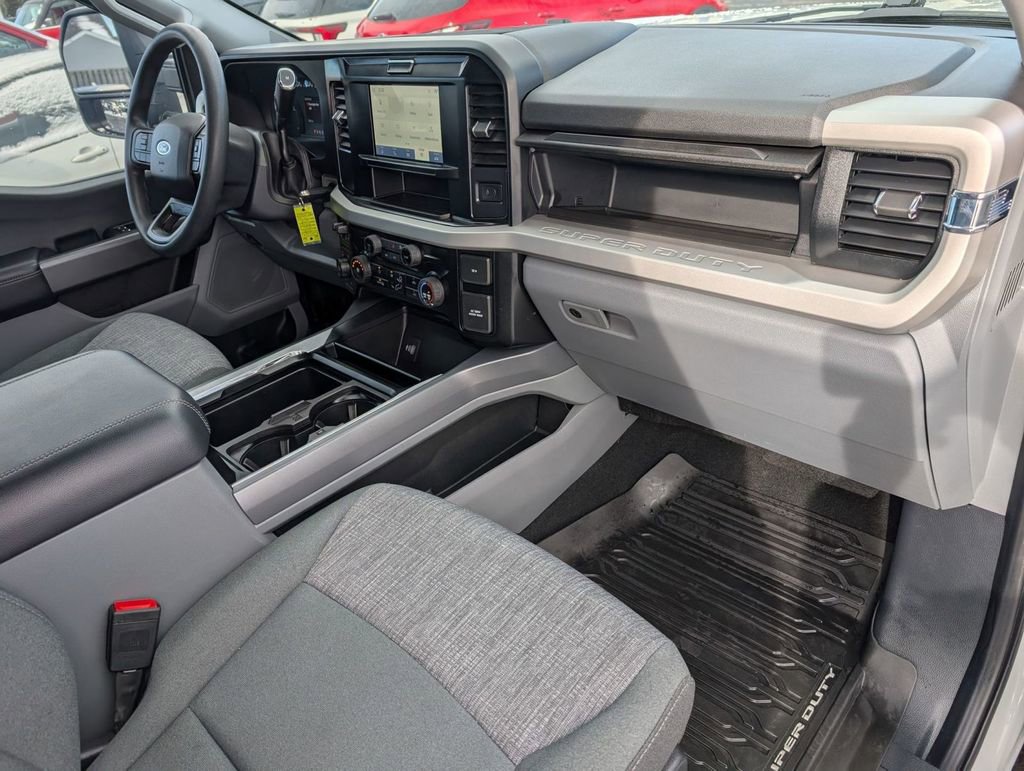 Certified 2025 Ford F350 XLT image 48