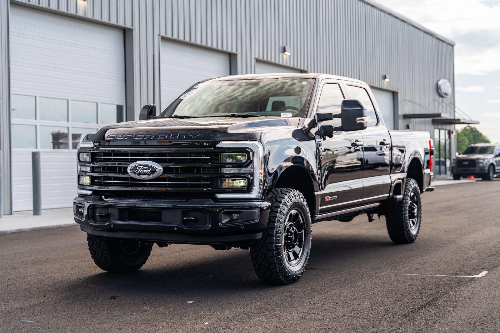 Certified 2026 Ford F250 Platinum w/ Tremor Off-Road Package AWD/4WD image 3