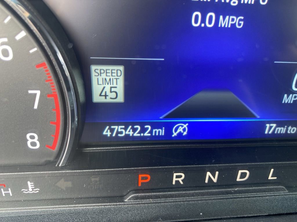 Certified 2024 Ford Explorer Limited image 4