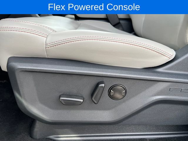 Certified 2025 Ford Expedition Active image 23