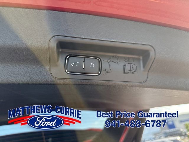 Certified 2025 Ford Explorer ST-Line w/ ST-Line Street Pack AWD/4WD image 15