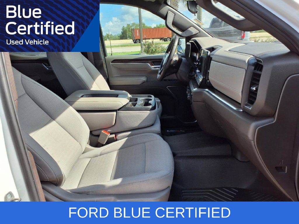 Used 2024 Chevrolet Silverado 1500 LT w/ Z71 Off-Road Package AWD/4WD image 28