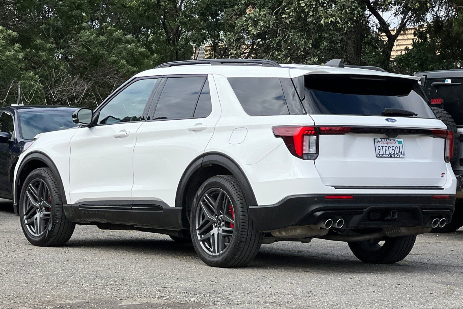 Certified 2025 Ford Explorer ST w/ Sun And Sound Package AWD/4WD image 6
