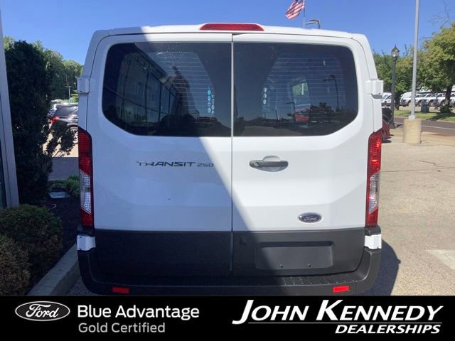 Certified 2025 Ford Transit 250 Low Roof w/ Exterior Upgrade Package RWD image 4