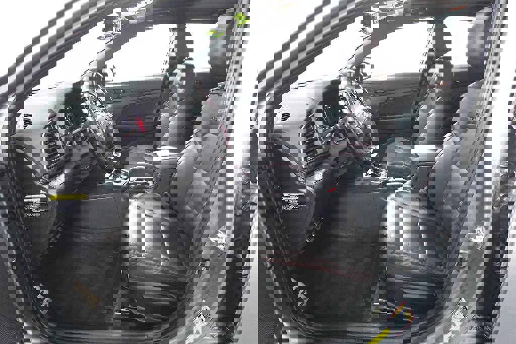 Used 2018 Hyundai Elantra Sport image 9