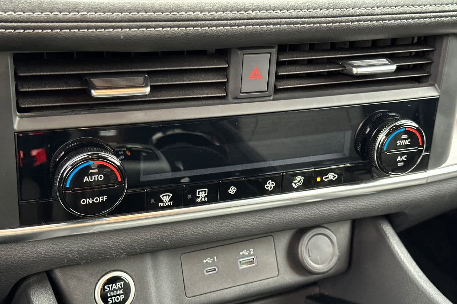 Used 2023 Nissan Rogue SV image 21