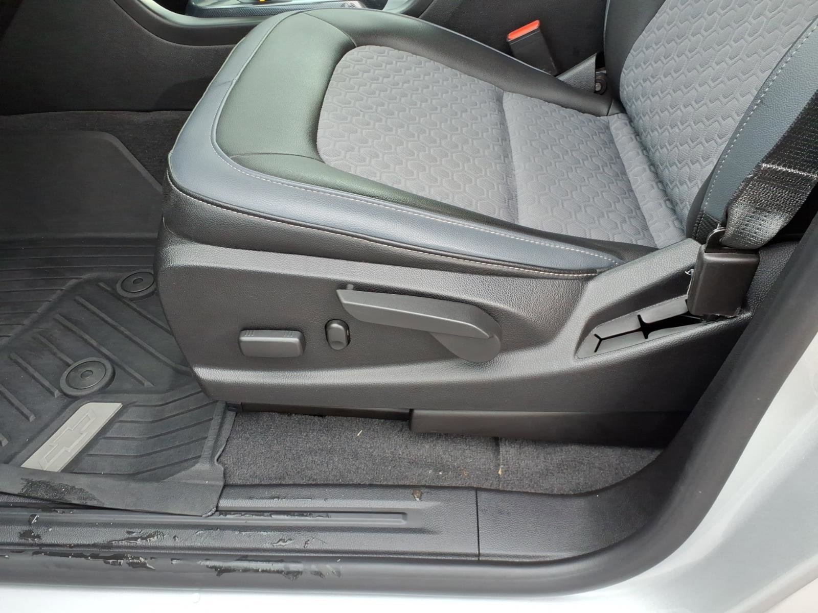 Used 2020 Chevrolet Colorado Z71 image 12