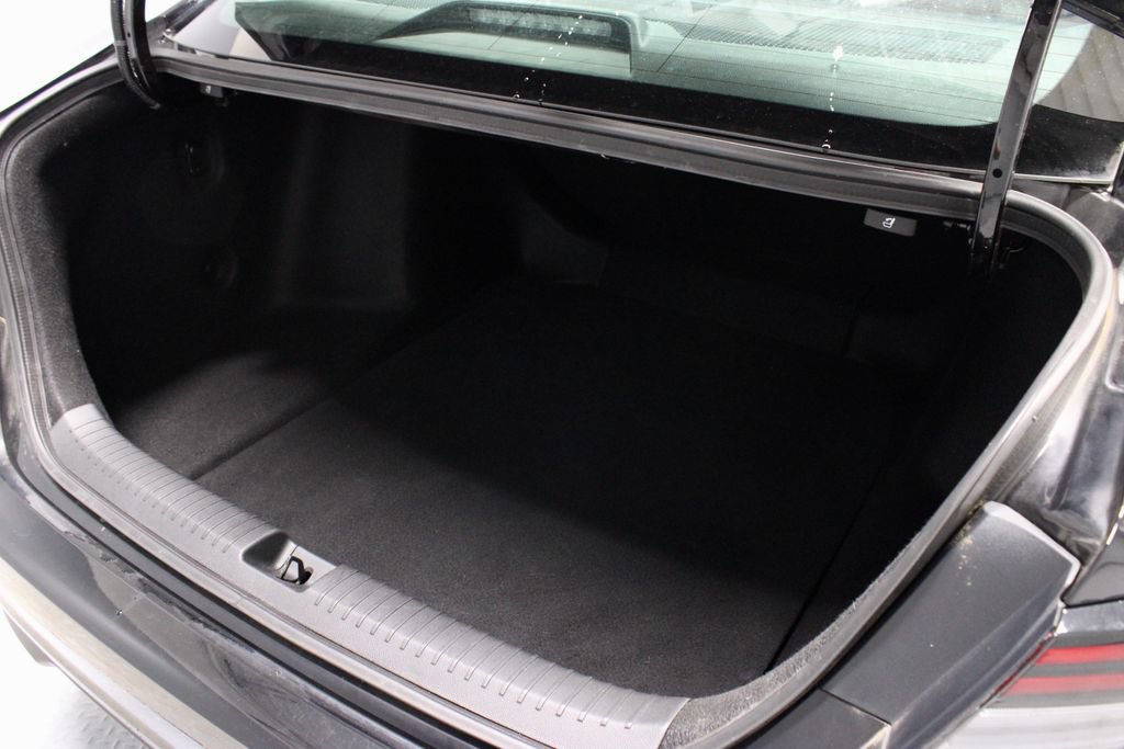 Used 2023 Honda Accord Sport image 12