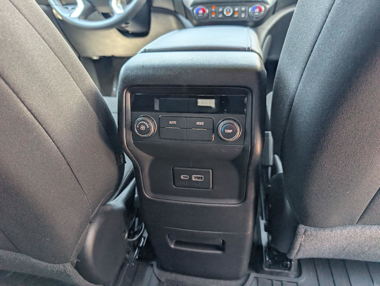 Used 2023 GMC Acadia SLE AWD/4WD image 20