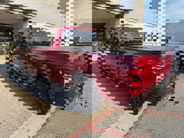 Certified 2018 Ford F150 XLT image 3