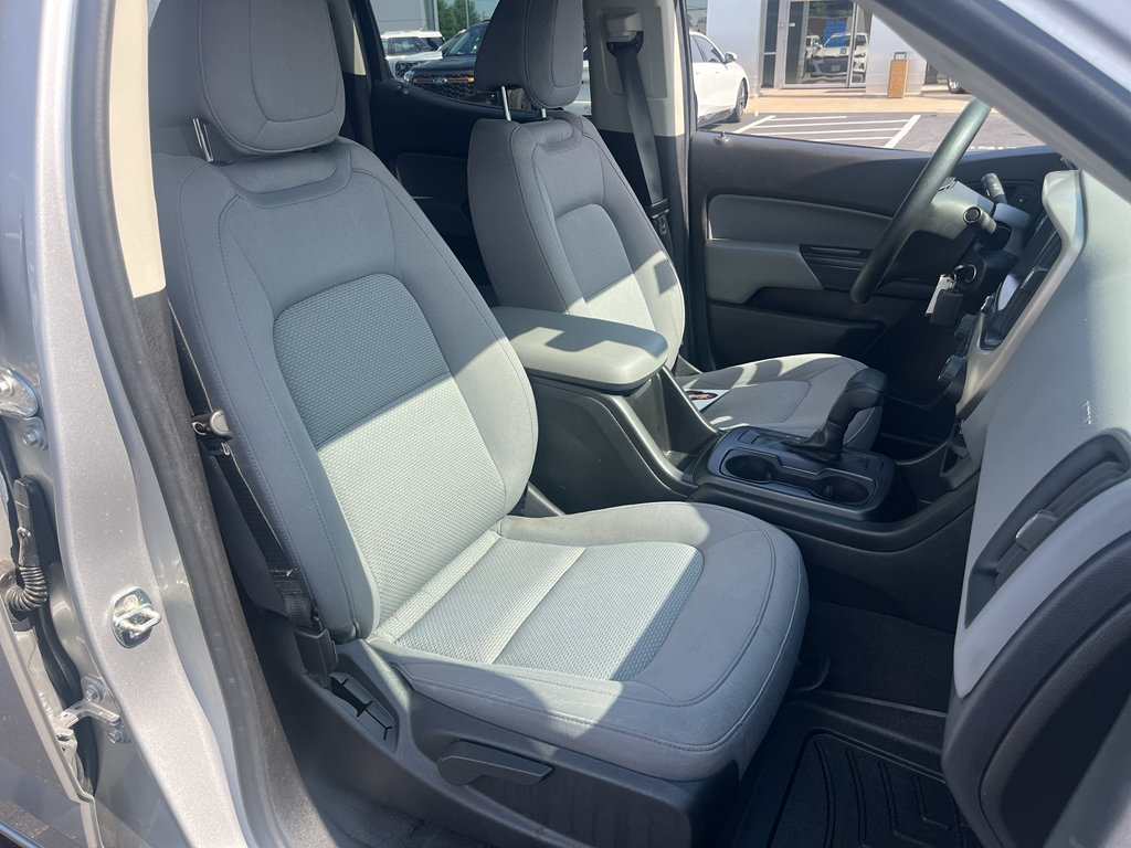 Used 2019 Chevrolet Colorado W/T w/ WT Convenience Package RWD image 30