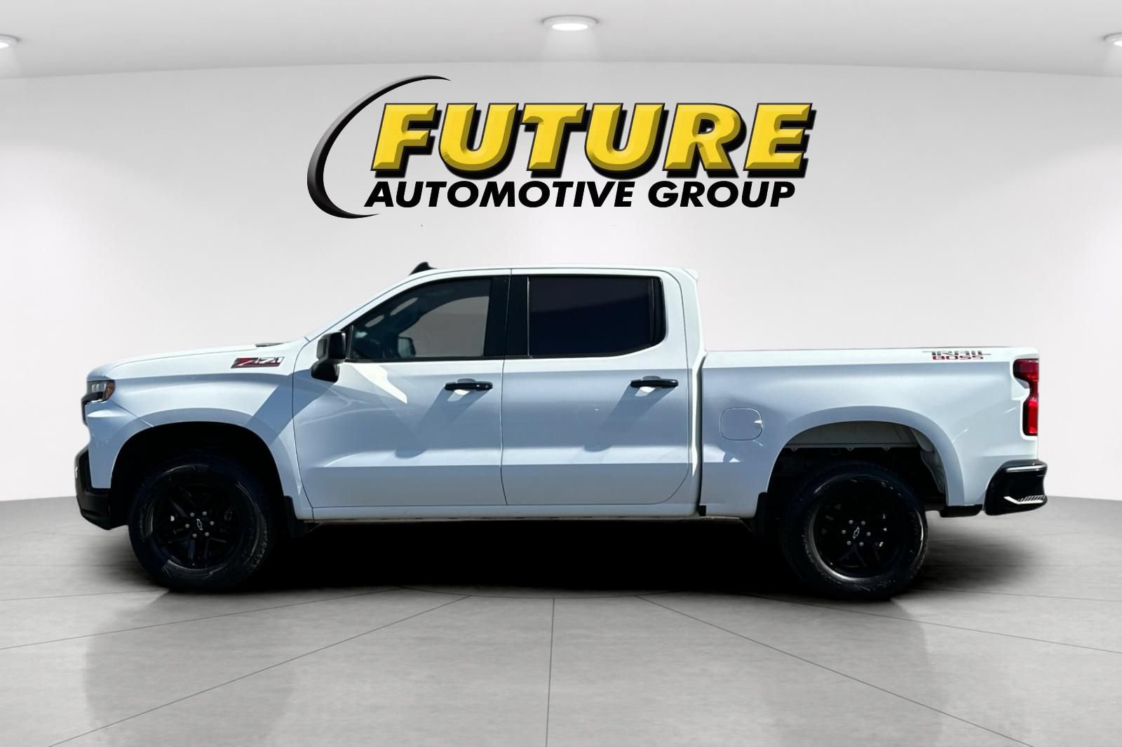 Used 2021 Chevrolet Silverado 1500 LT Trail Boss w/ Convenience Package II AWD/4WD image 6