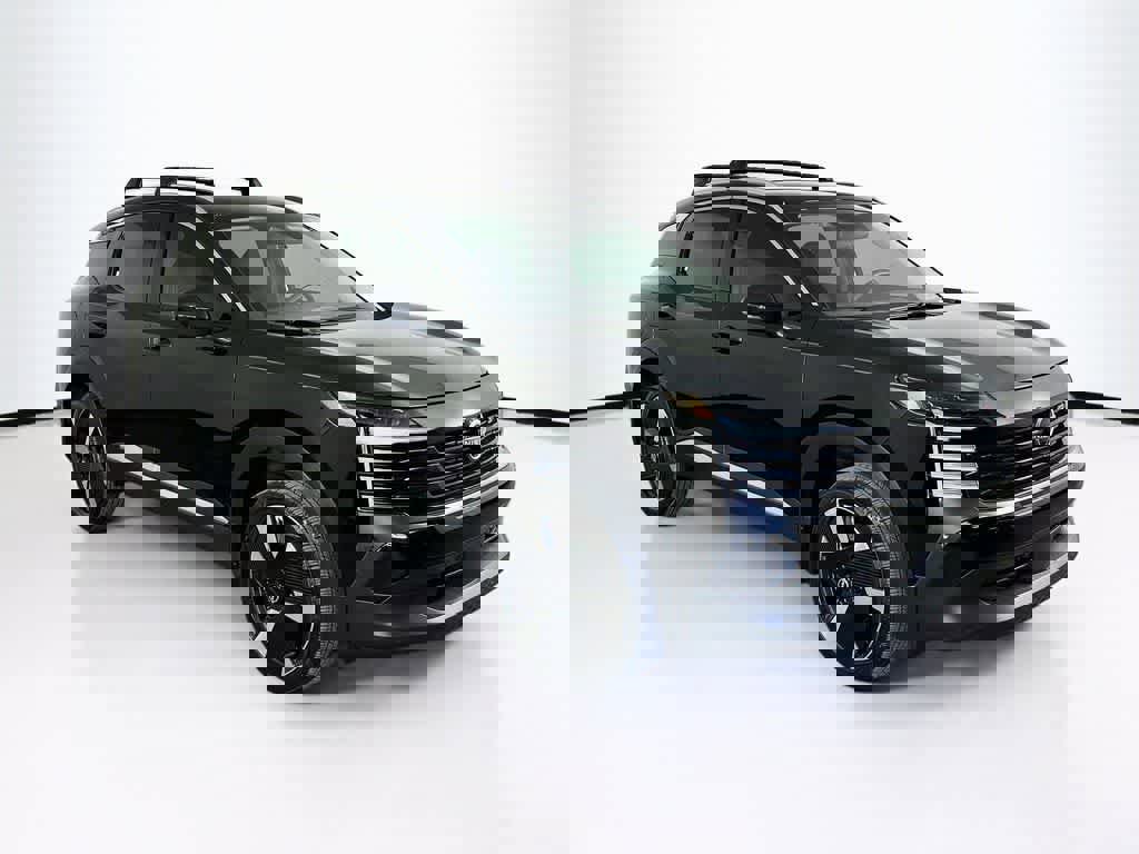 Used 2025 Nissan Kicks SR FWD image 23