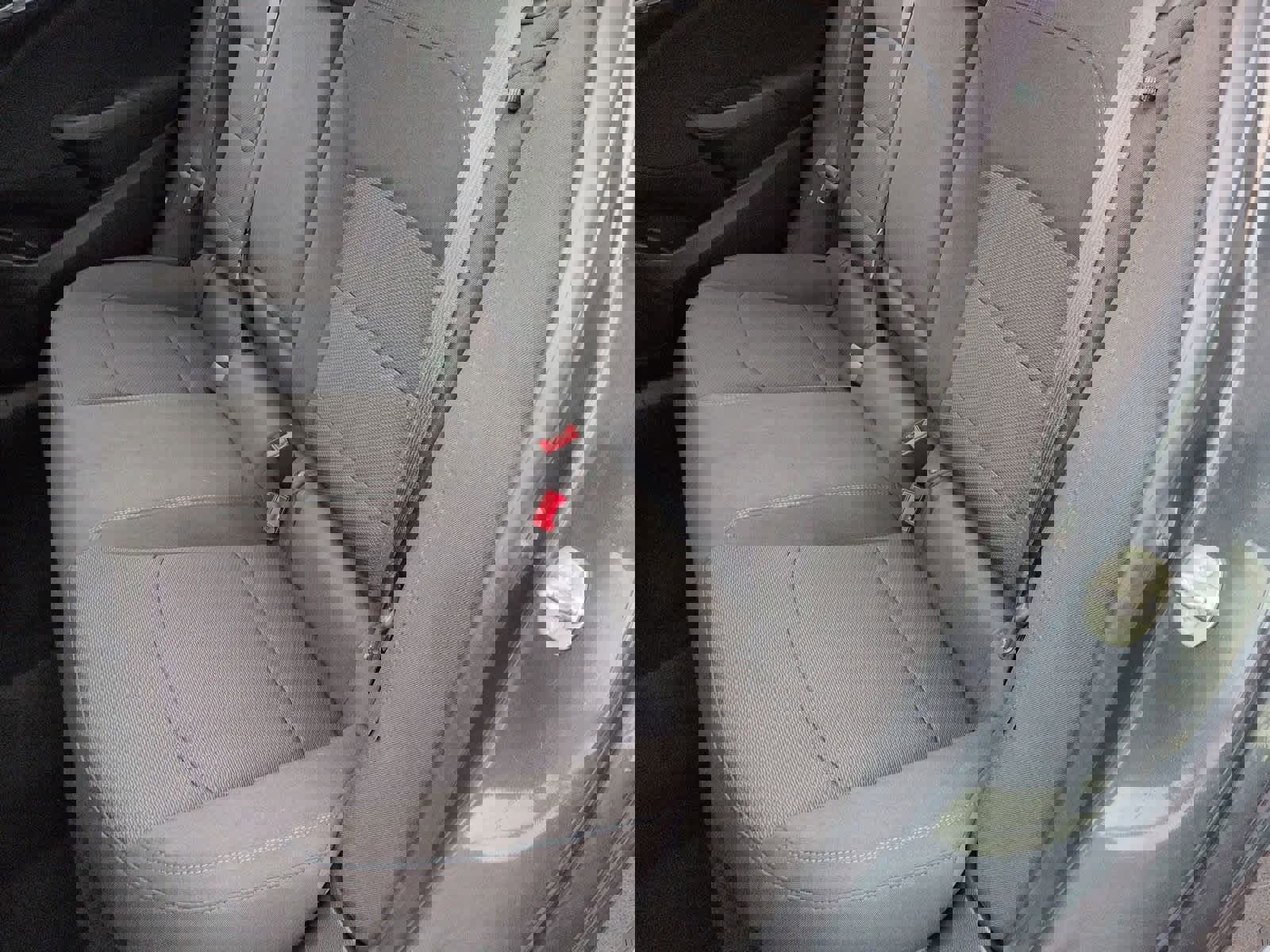 Used 2018 Chevrolet Cruze LT w/ Convenience Package image 20