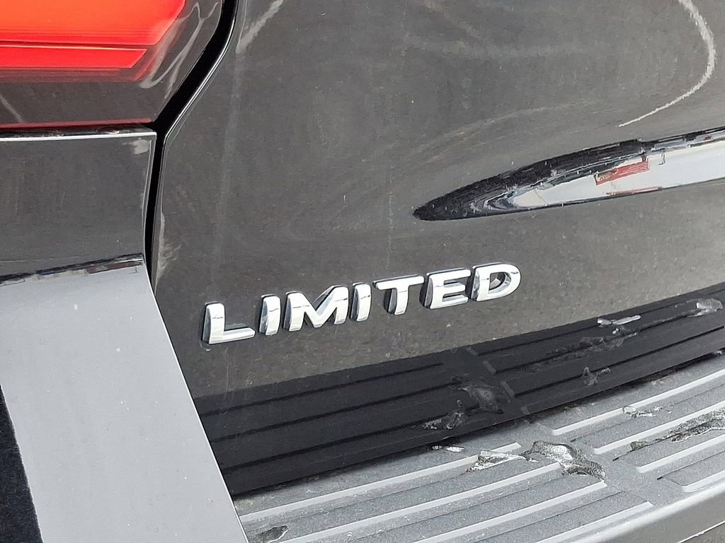 Certified 2024 Ford Expedition Limited image 35