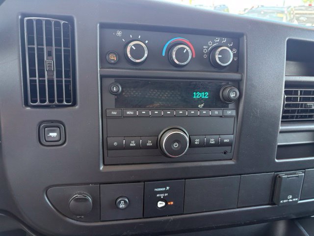 Used 2025 Chevrolet Express 2500 w/ Driver Convenience Package RWD image 18
