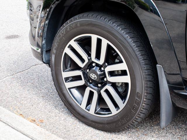 Used 2024 Toyota 4Runner Limited AWD/4WD image 5