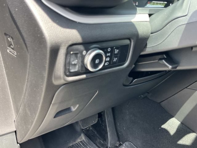 Certified 2023 Ford Explorer XLT w/ Equipment Group 202A AWD/4WD image 36